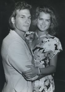 Patrick Swayze and Brooke Shields 1986, NY.jpg